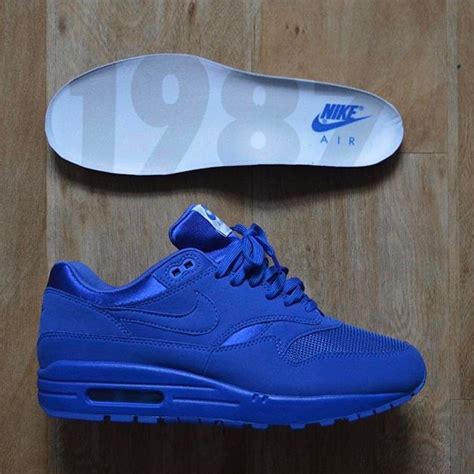 nike air graublau koralle|Blue Nike Air Shoes.